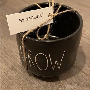 Rae Dunn Planter BLACK